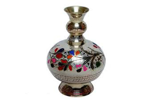 Meenakari painted items